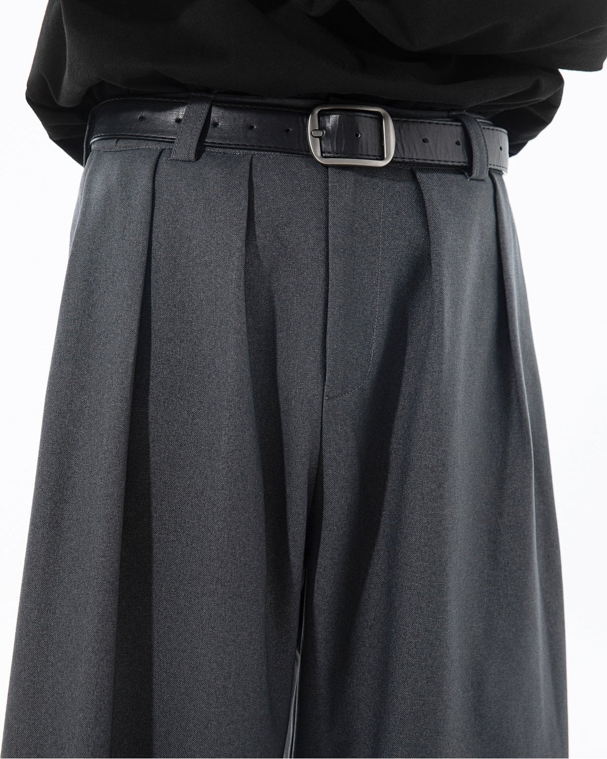 The Osaka Flow Pleated Trousers