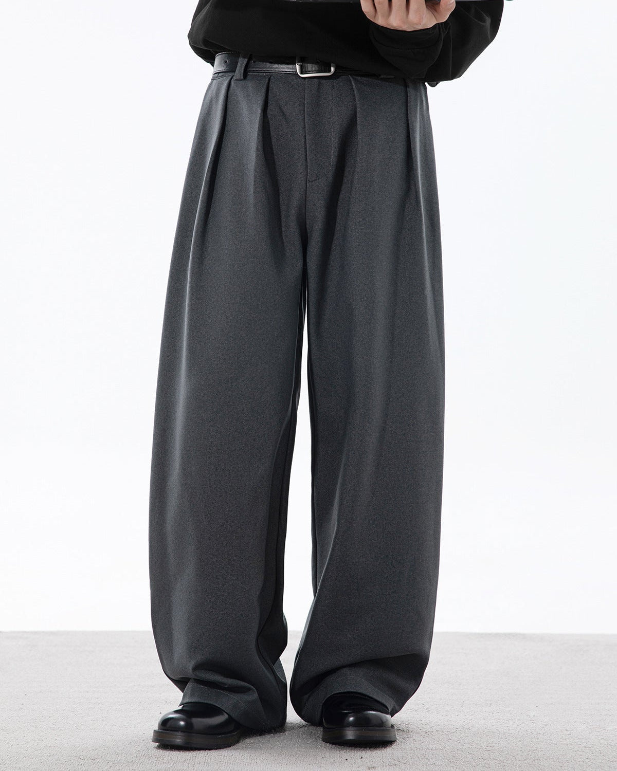 The Osaka Flow Pleated Trousers
