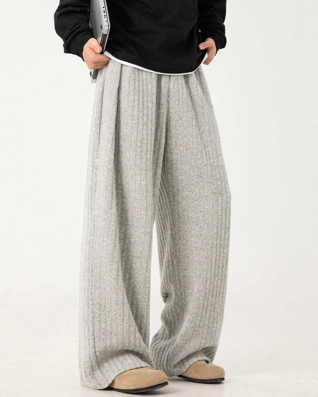 The Textured Fleece Sweatpants