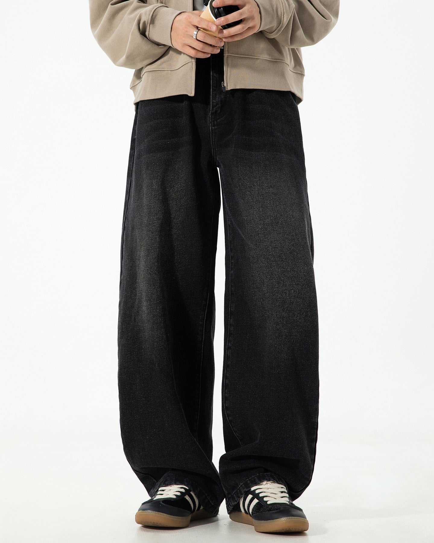 The American Retro Distressed Jeans