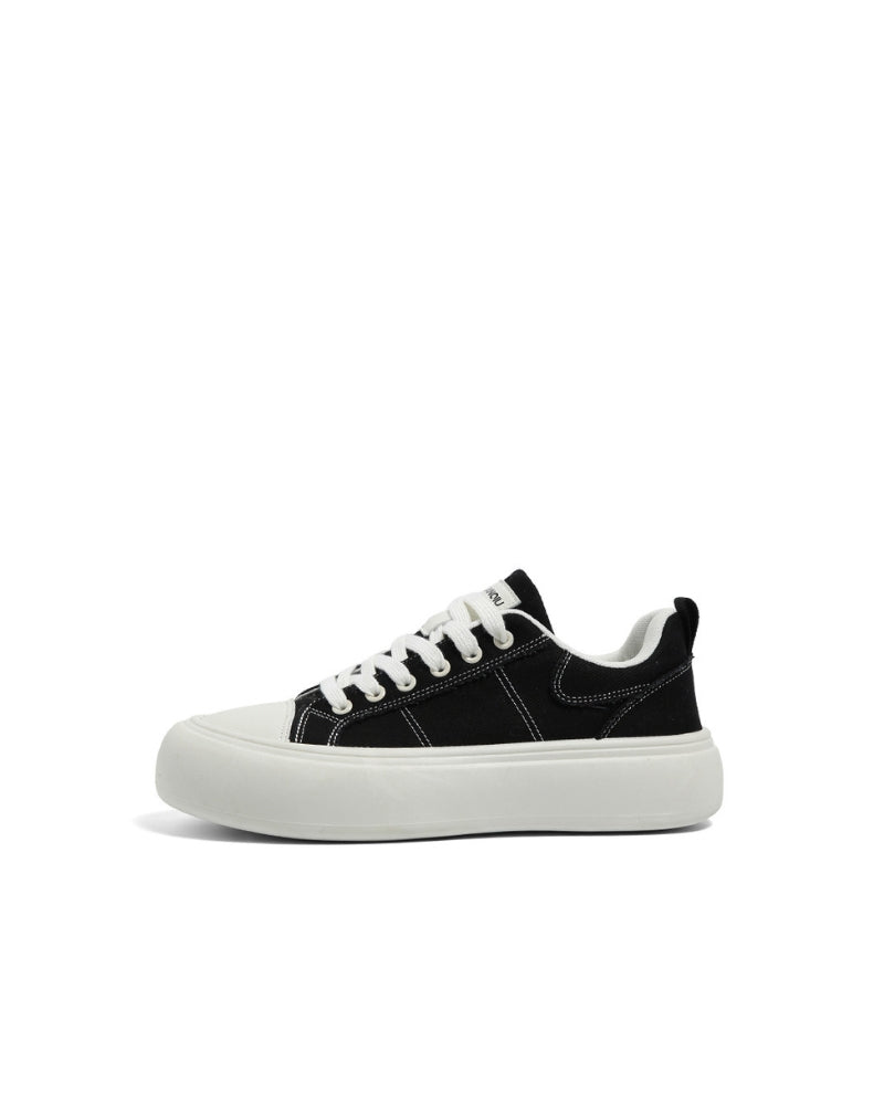 Big Sole Black Skate Sneakers