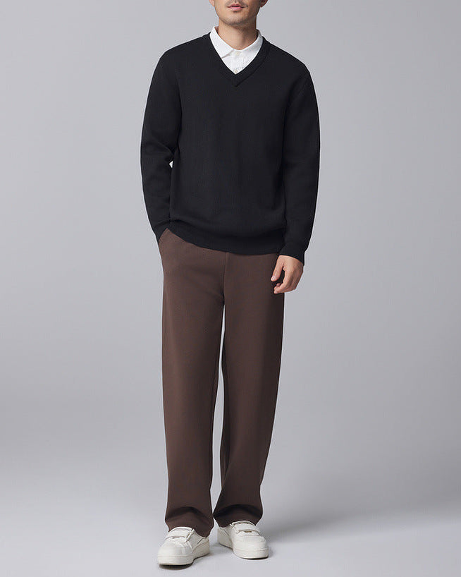 The Mo Maike Relaxed V-Neck Solid Sweater