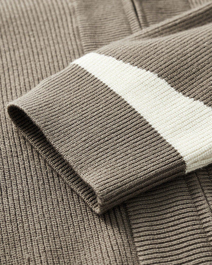 The Mo Maike 2025 Stylish V-Neck Knit Cardigan