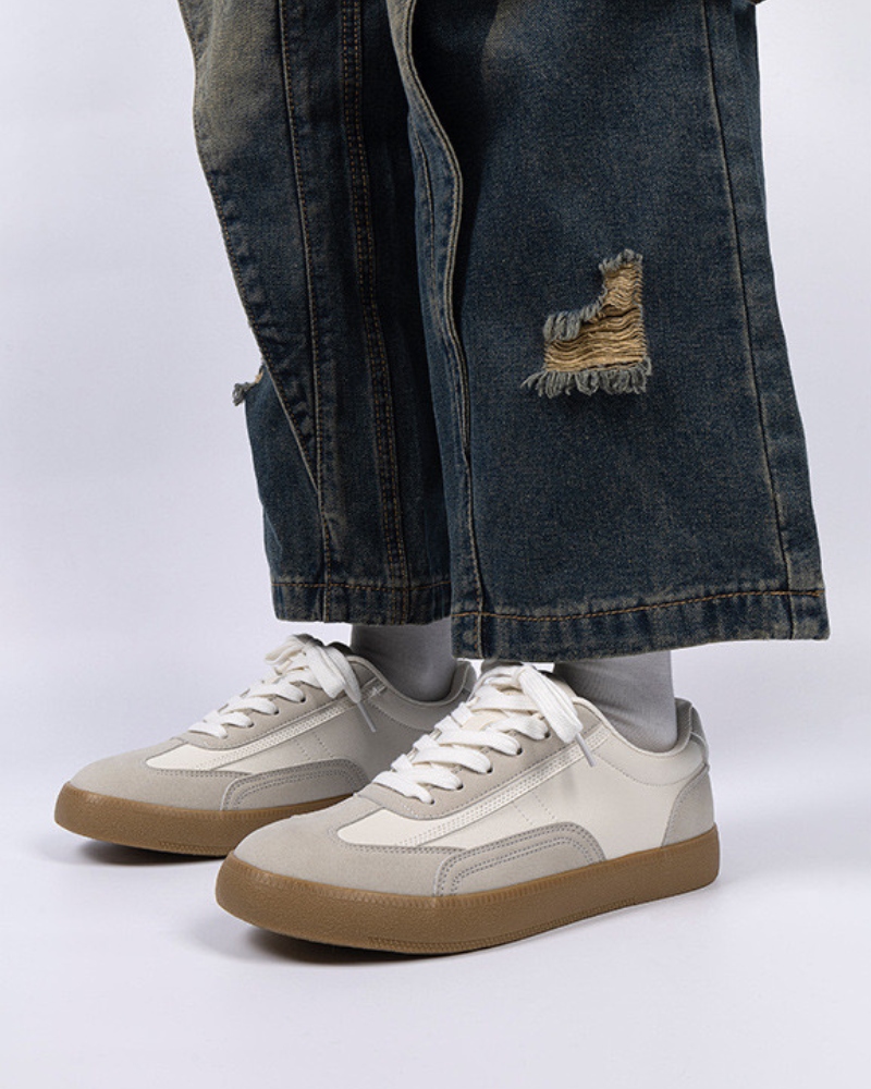 Courtside Low Sneaker