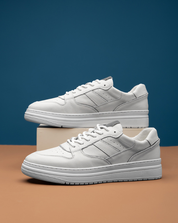 Lyon Court Classic Sneaker