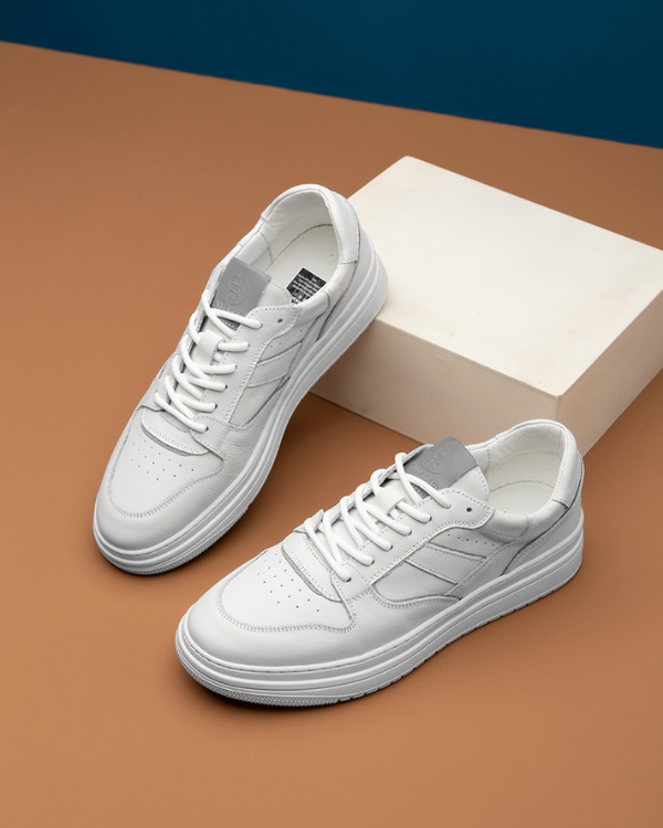 Lyon Court Classic Sneaker