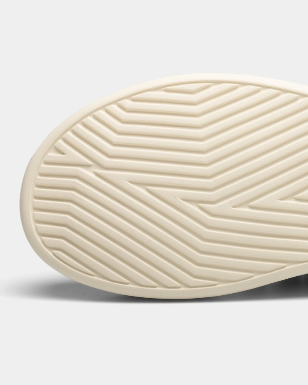 Roma Bold Low Sneaker