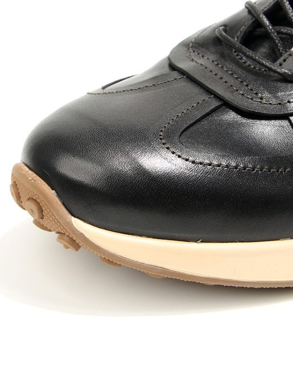 Obsidian Glide Leather Sneakers