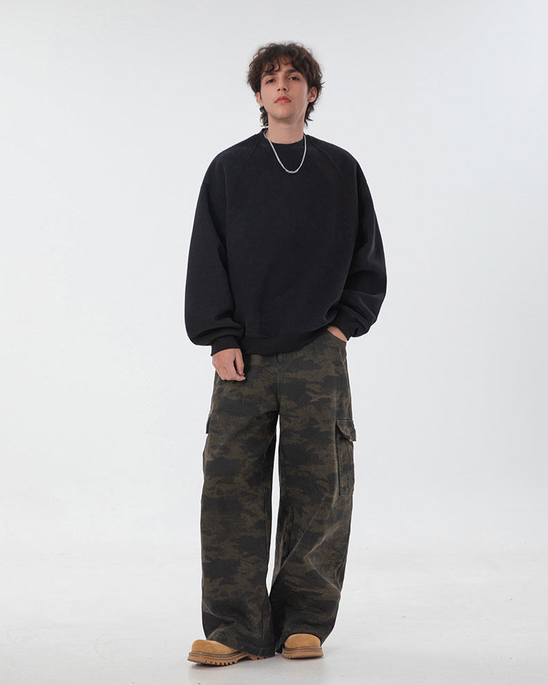 Simple Crewneck Sweatshirt